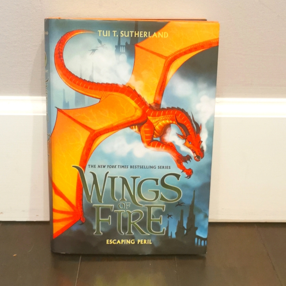 Wings of Fire, Book eight, Escaping Peril, Tui T. Sutherland.